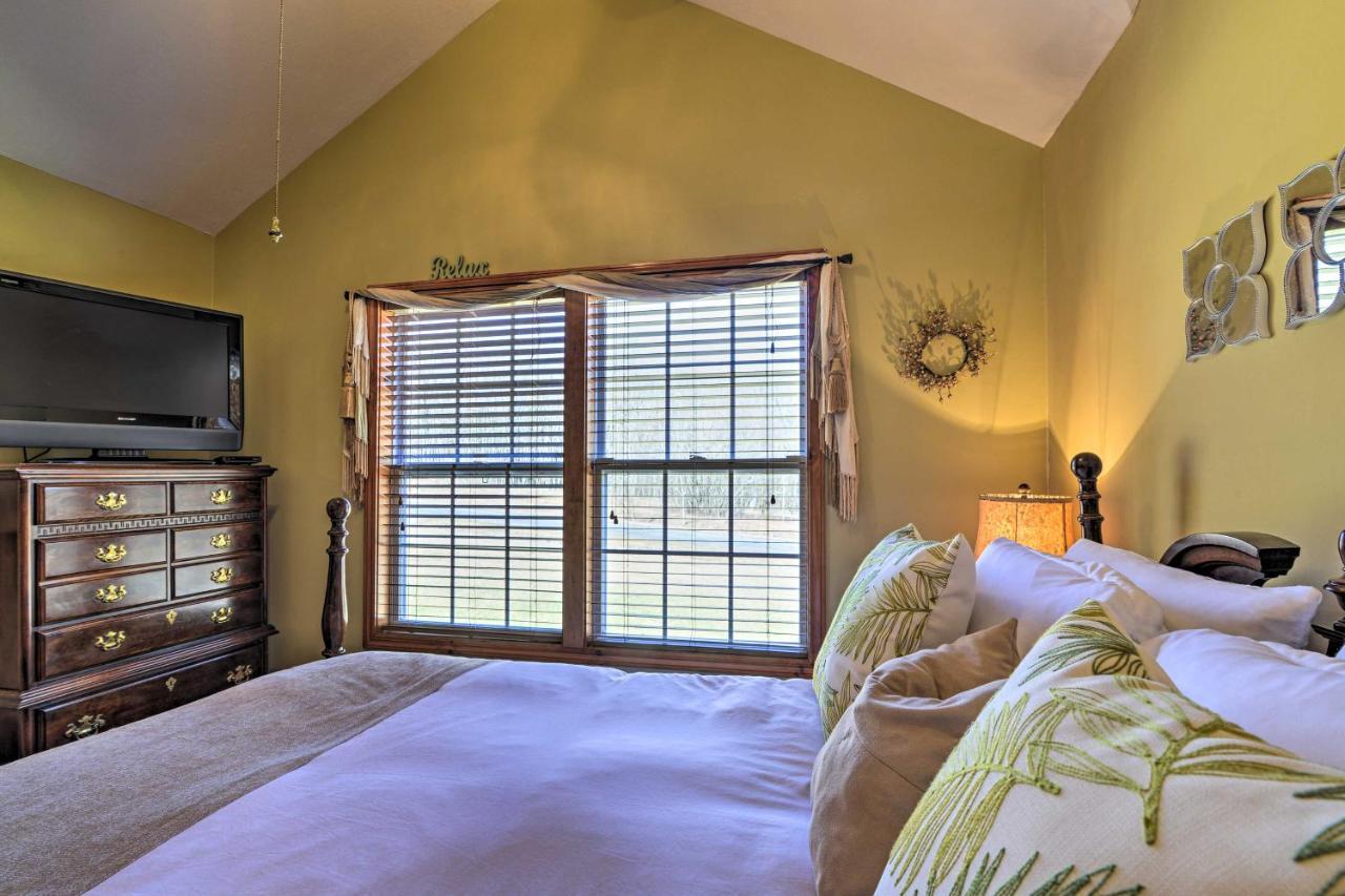 Private Family Home With Deck, Porch And Forest Views! McComas Beach Exterior foto
